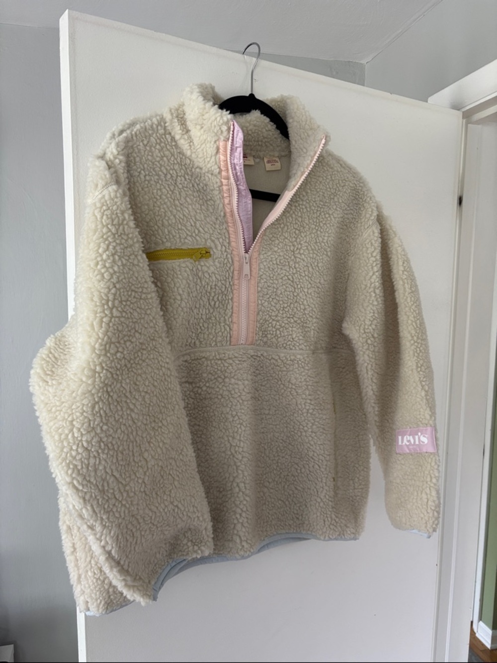 Levi's Cream Sherpa Half-Zip Pullover with Pink Trim and Yellow Pocket